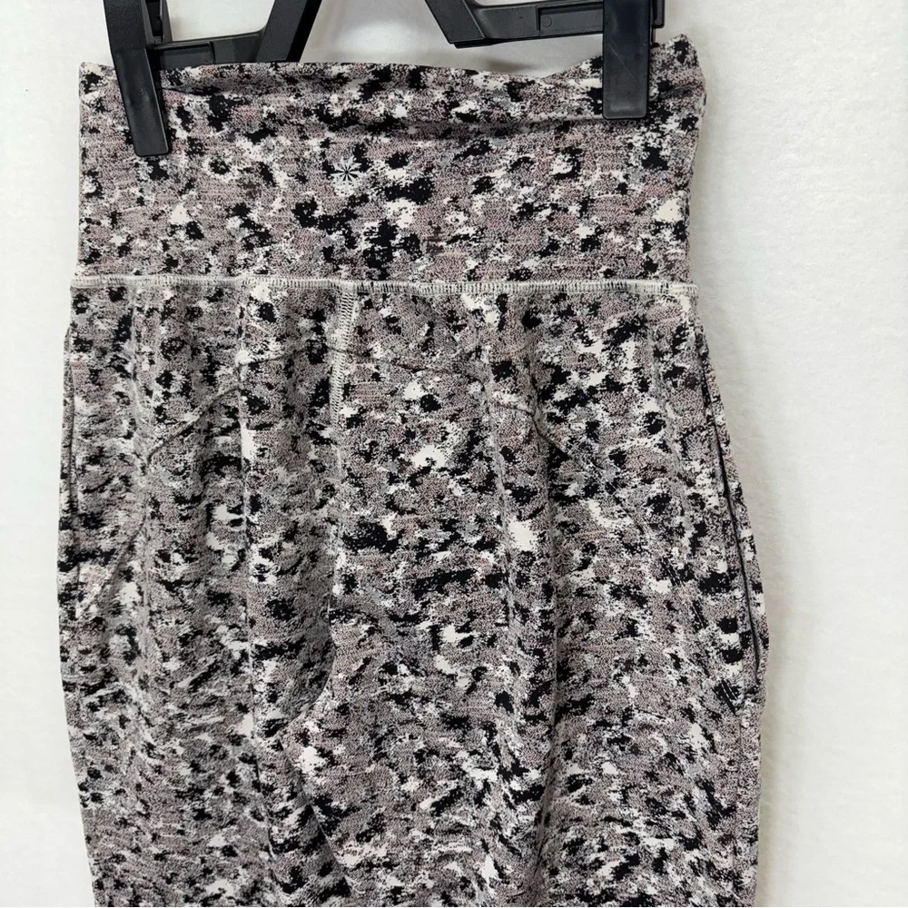 Athleta‎ Salutation Textured Joggers Women's XS Abstract Print High Rise Pockets